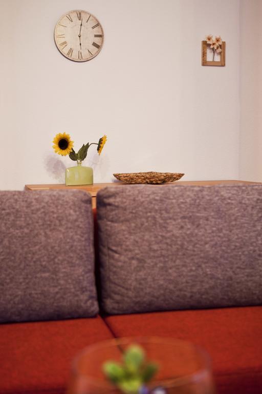 Ferienwohnung Auszeit Am Kurpark Bad Berka - Balkon - Ruhige Lage- Gratis Parkplatz & Wlan Habitación foto